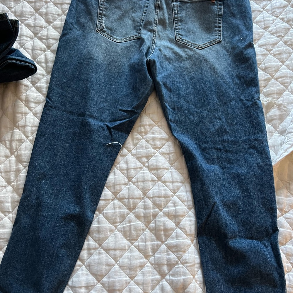 Blue joe jeans crop
